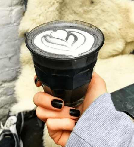 Марго выпила Black Latte, чтобы похудеть на 7 килограммов